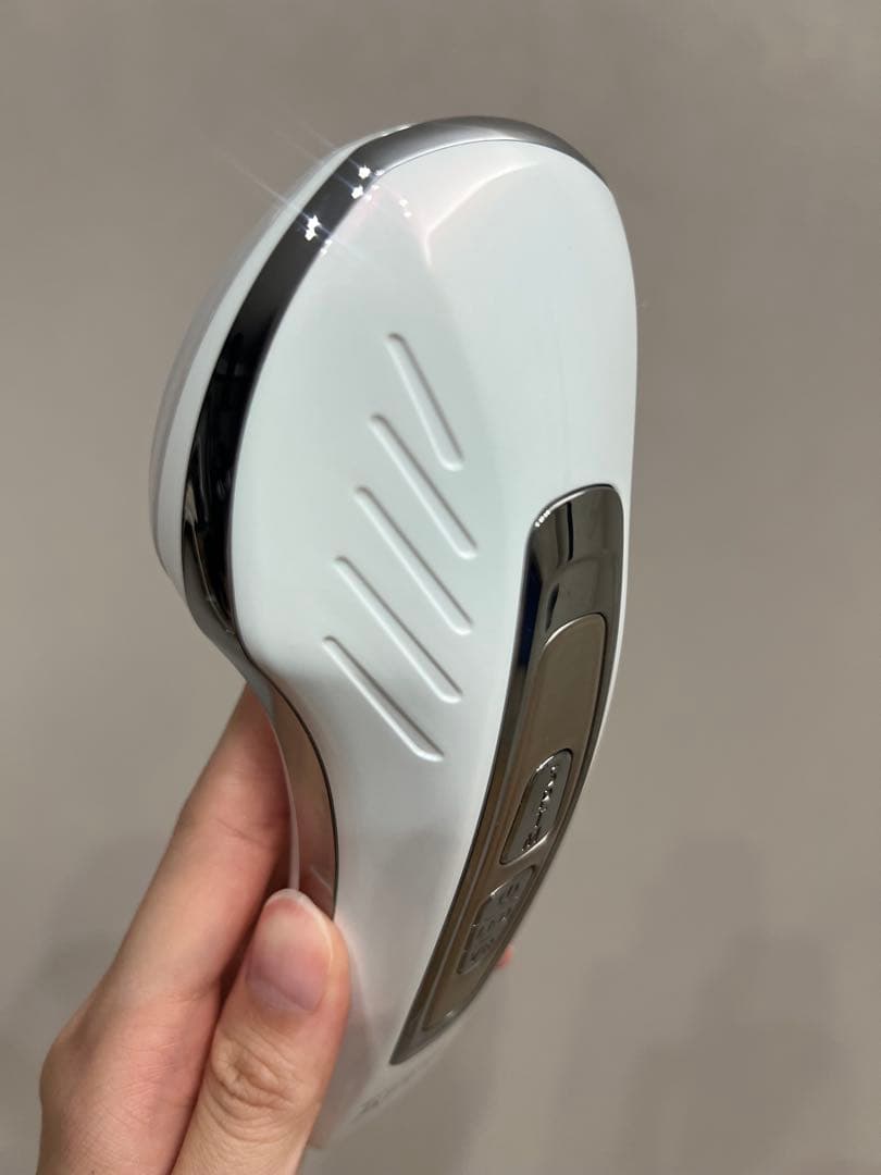 セプテム　アップビー美顔器 APPB ホワイト 充電器・ポーチ・箱付き