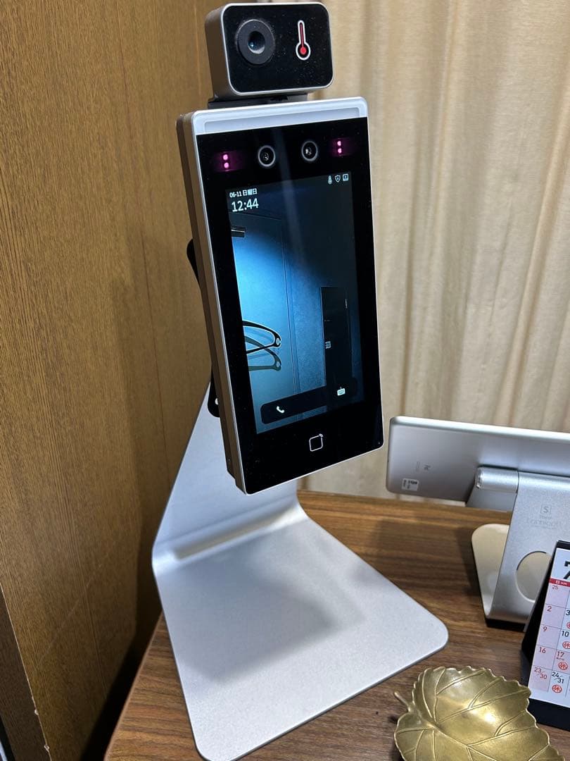 ■サーマルカメラ■体表温度測定■マスク判定■音声案内&警告■スタンド付 壁付可