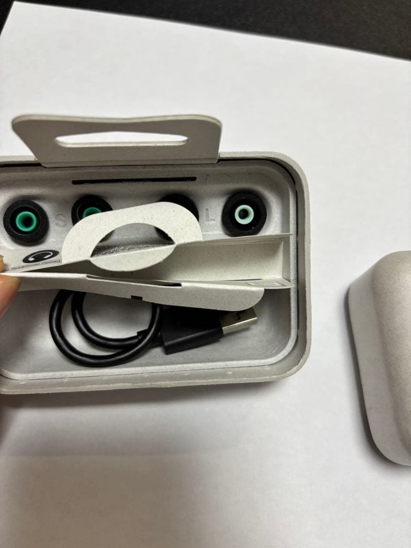 SONY WF-1000XM4 ブラック ワイヤレスイヤホン