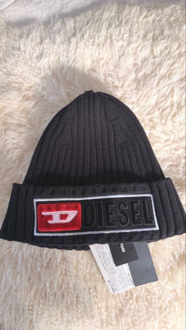 DIESEL ブラック ニット帽 ビーニー 未使用品