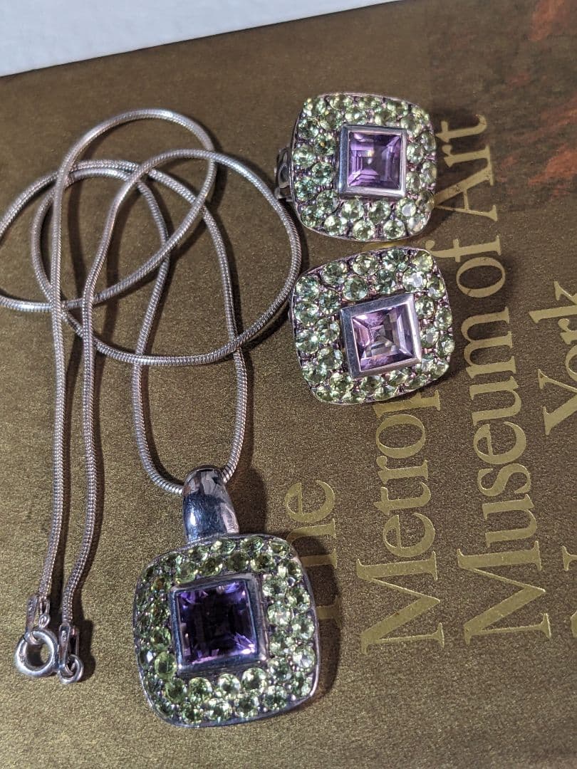 ヴィンテージ　アメジスト　ペリドット　ネックレス　イヤリング