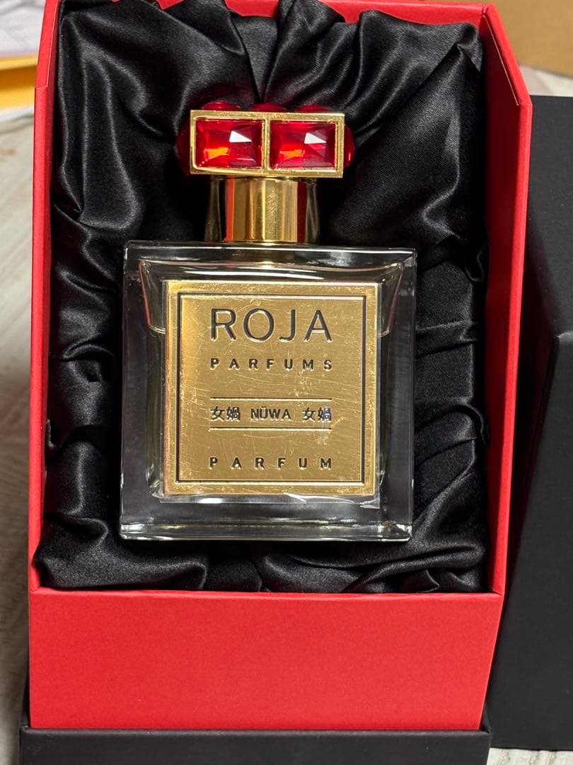 Roja nuwa ロジャ　パルファム 100ml