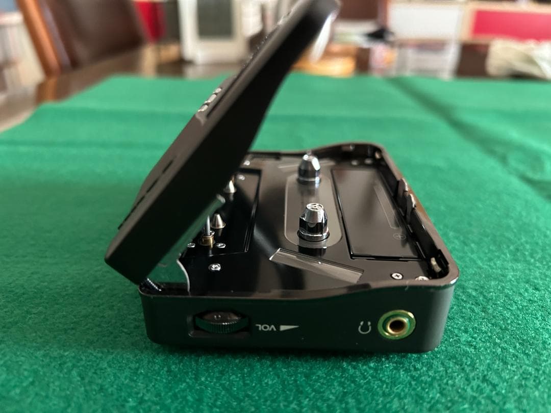 【ジャンク】SONY DD QUARTZ WALKMAN WM-DD9