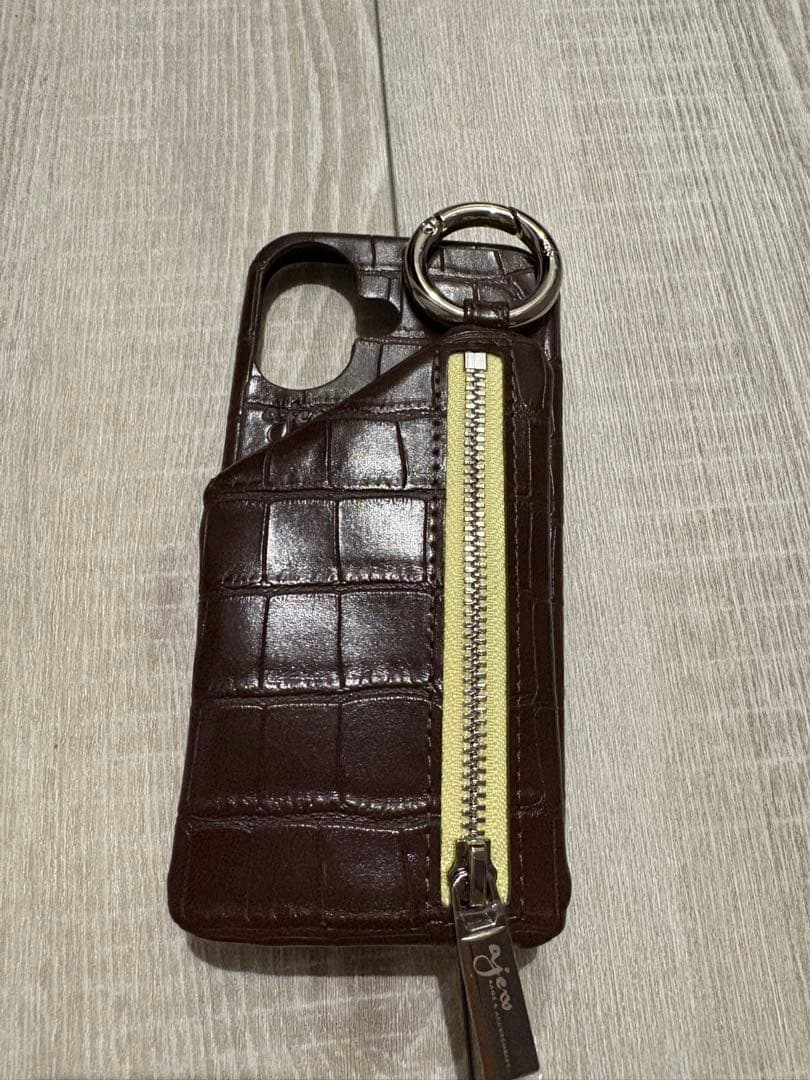 ajew iPhon16 ケース エスプレッソ