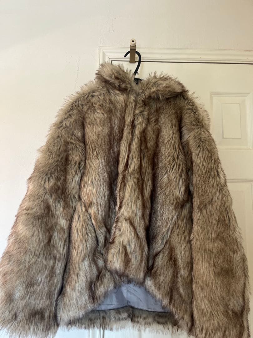 ungrid ボリュームデザインファーコート ベージュ