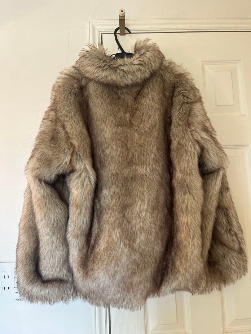 ungrid ボリュームデザインファーコート ベージュ