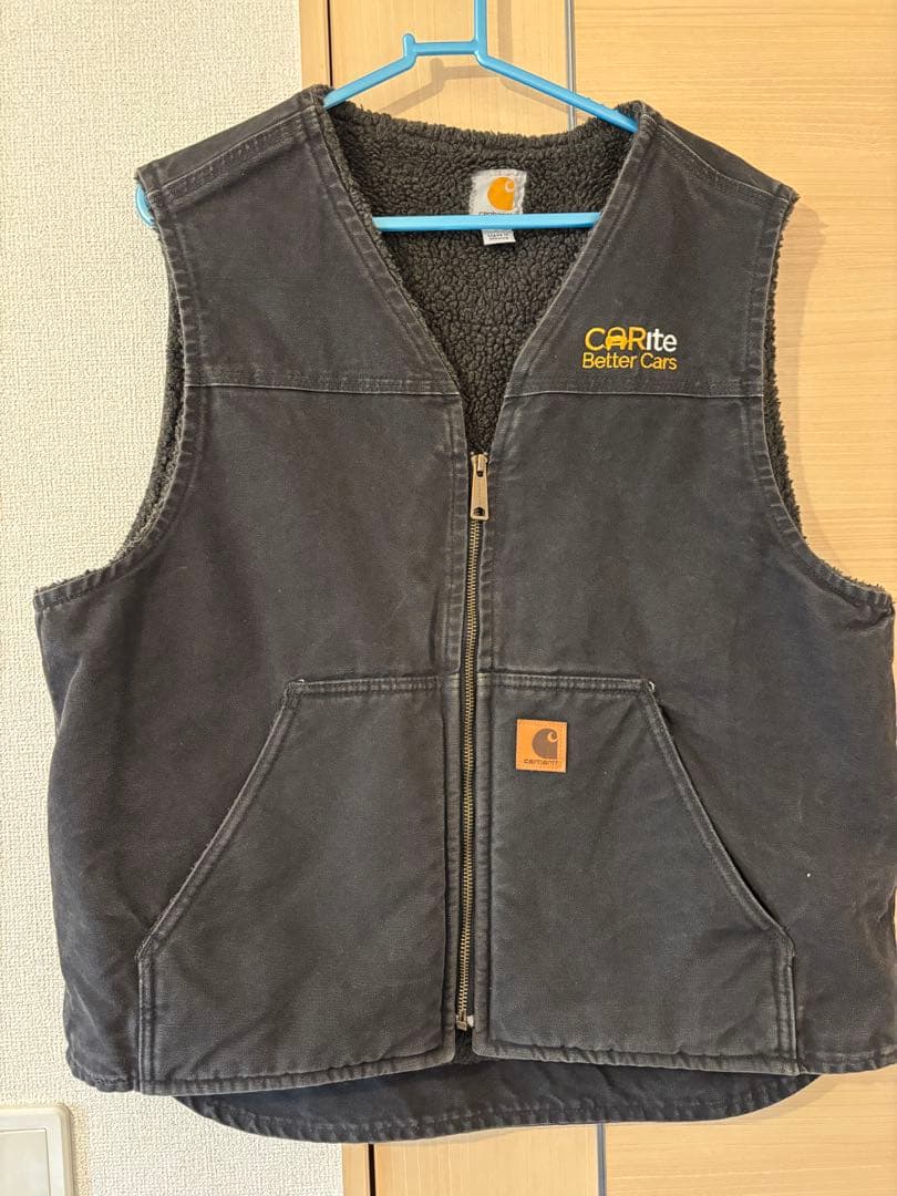 メキシコ製　Carhartt ブラック ベスト