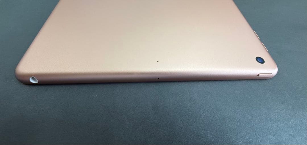 美品 Apple iPad 第8世代 32GB