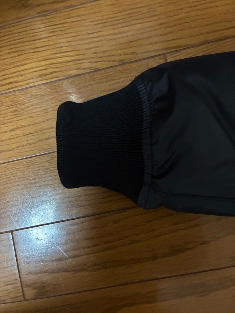 m*o様 Nike ブラック ボンバーダウンジャケット