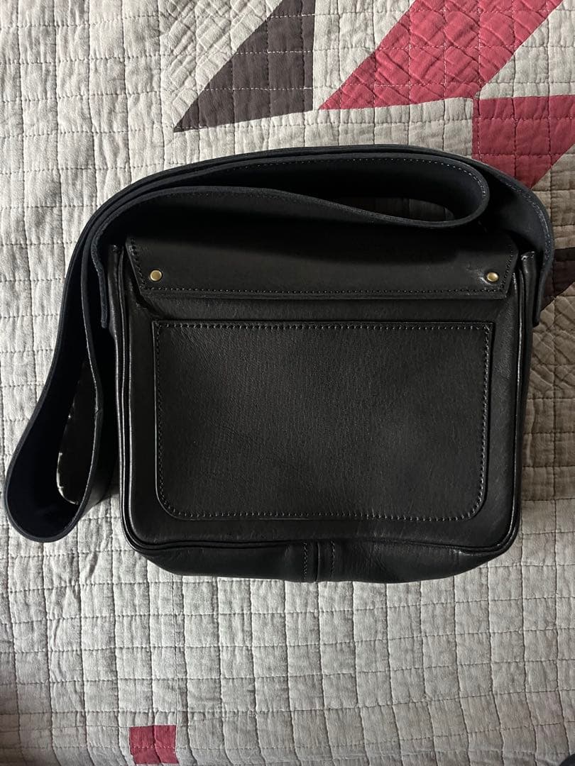 オーダーメイド黒 レザー ショルダーバッグ　本革　鹿革　ディアスキン　一点物