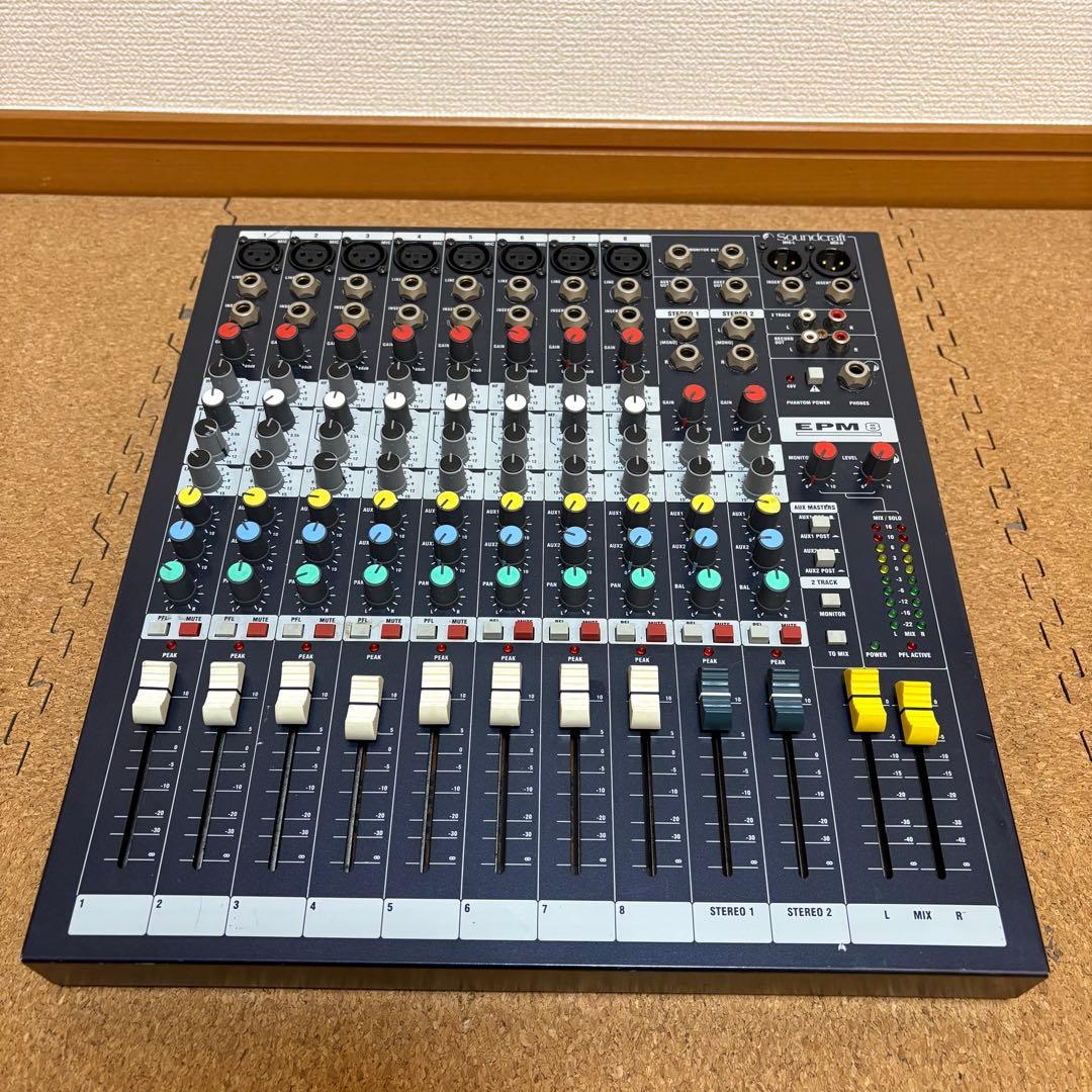 【良品】SOUNDCRAFT EPM8 アナログミキサー 動作品 本体のみ