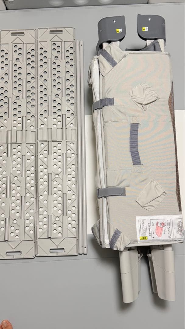 アップリカ　ココネルエアーAB 折りたたみベビーベッド グレー