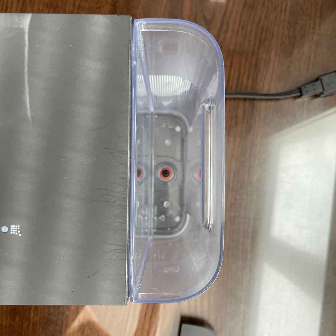 美品　Nespresso ラティシマ.ワンプラス F121-BK-W カプセル付