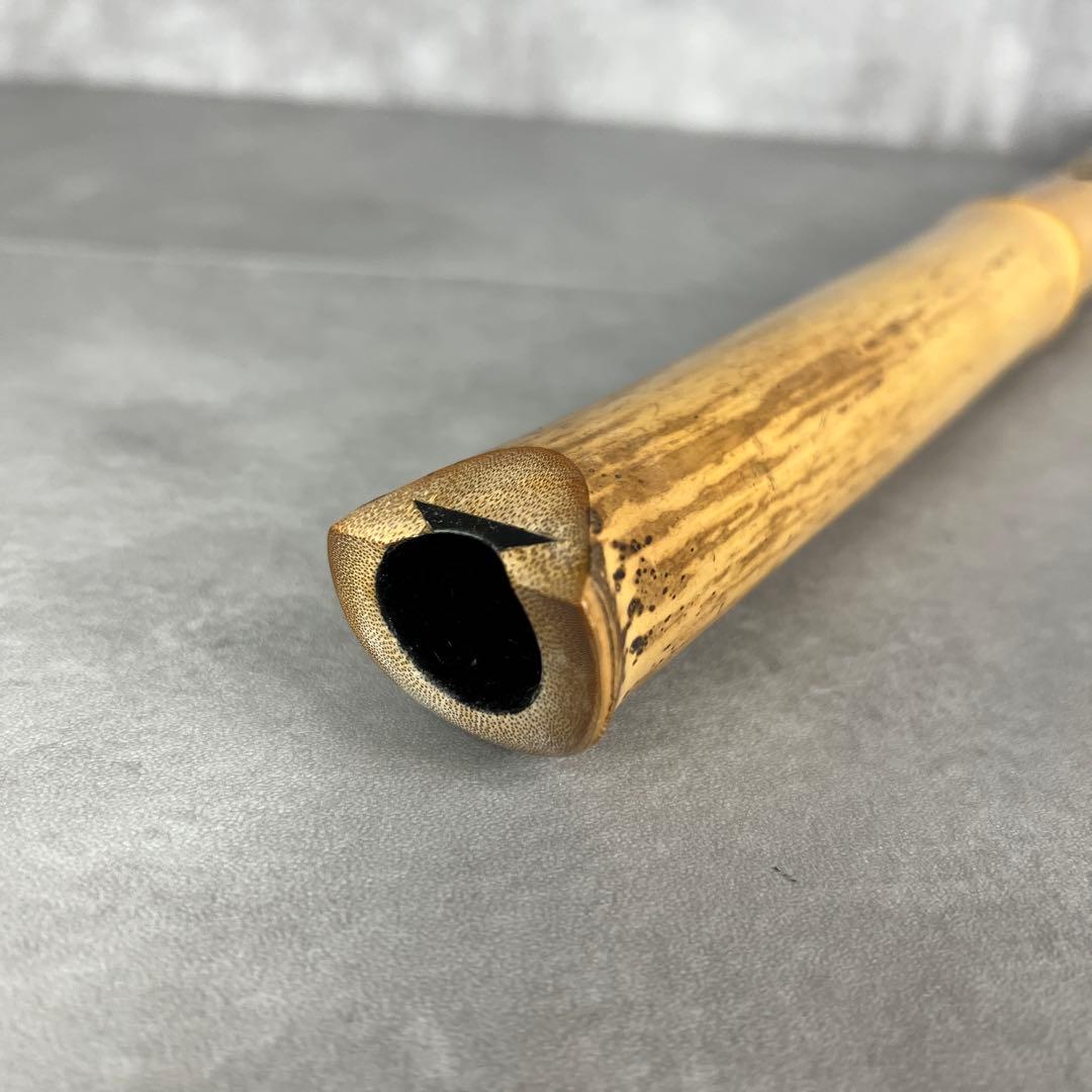 人気　尺八　琴古流　バチ型　銘あり　竹治　1印　1尺9寸　5孔　和楽器　真竹　漆