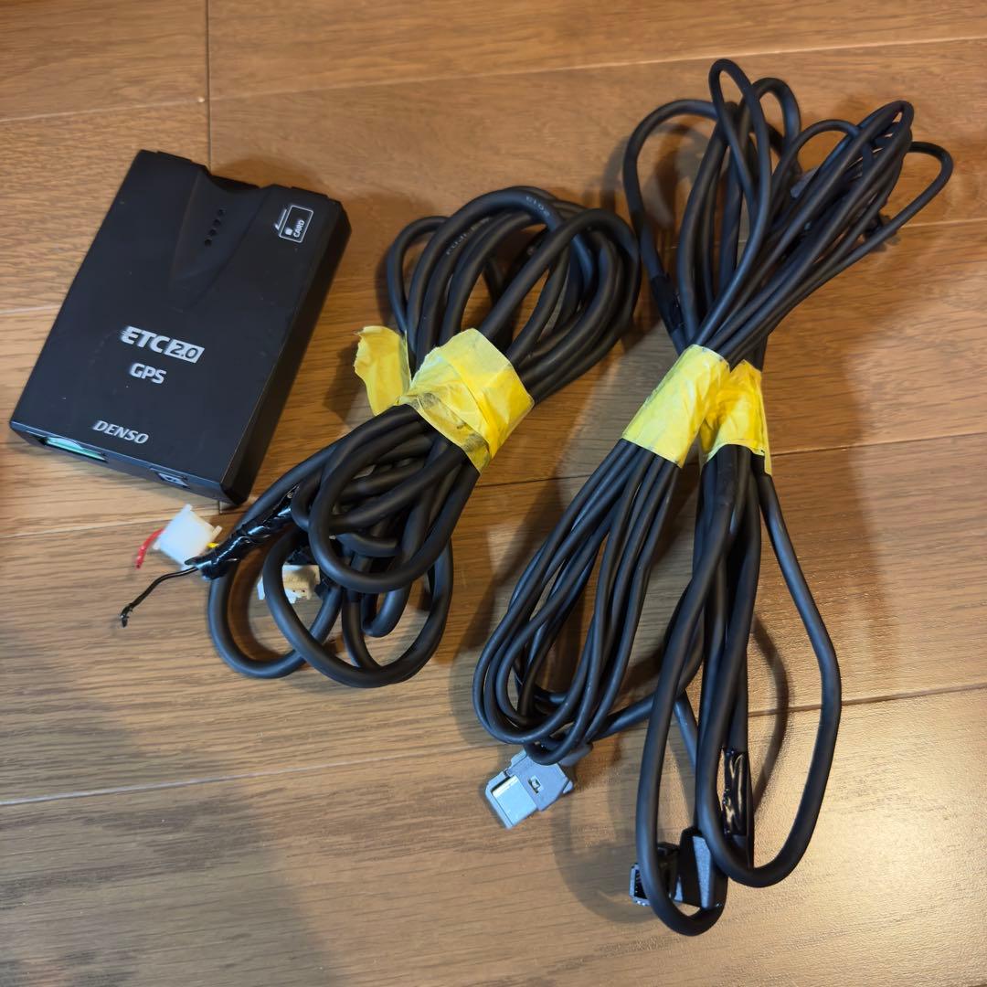 DENSO ETC2.0 GPS 車載器 配線付き　普通車にて使用
