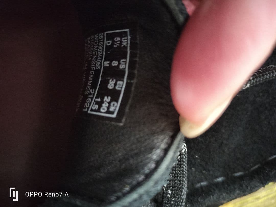 クラークス　ワラビーGORE-TEX Black Sd　５1/2