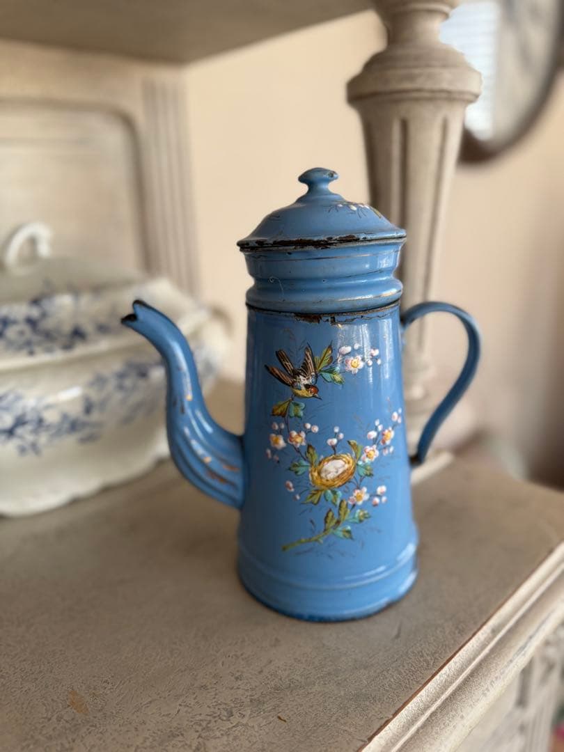 フランスアンティークエトワール社レア！小鳥と小鳥の巣ハンドペイントホーローポット