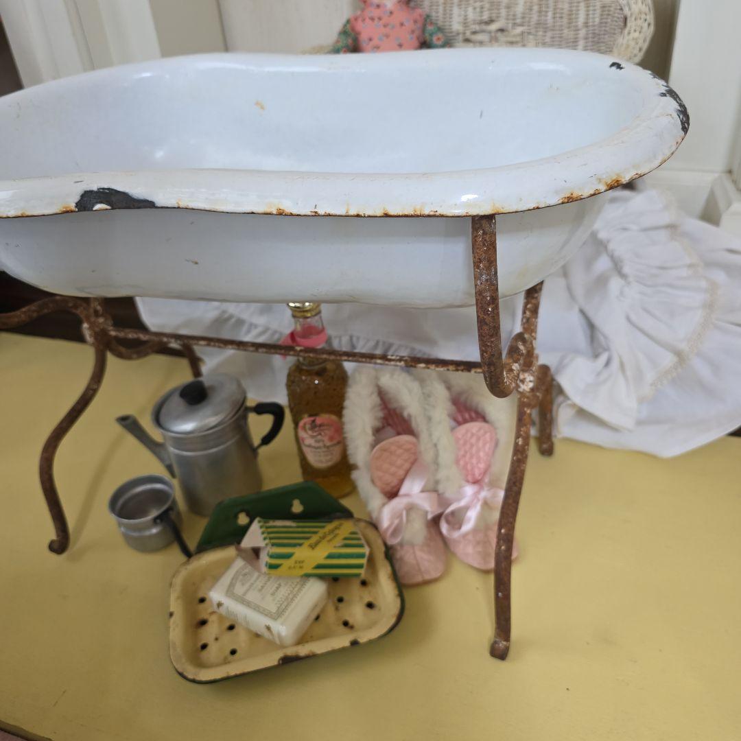フランスアンティーク　ホーロー　バスタブ　フレンチシャビーブロカント