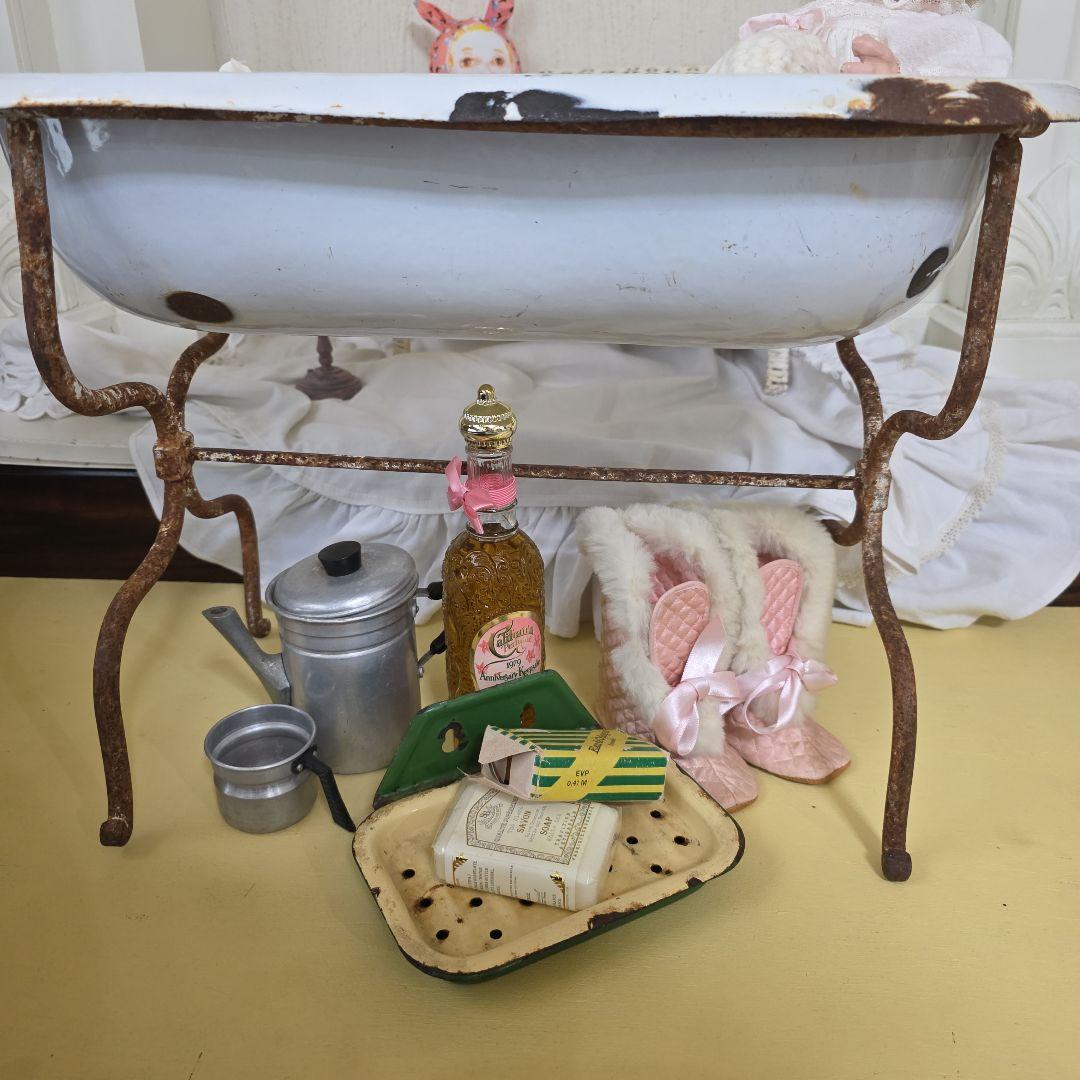 フランスアンティーク　ホーロー　バスタブ　フレンチシャビーブロカント