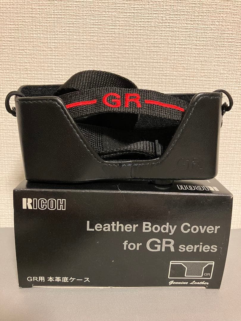 RICOH GR1 フィルムカメラ 純正ボトムケース付き