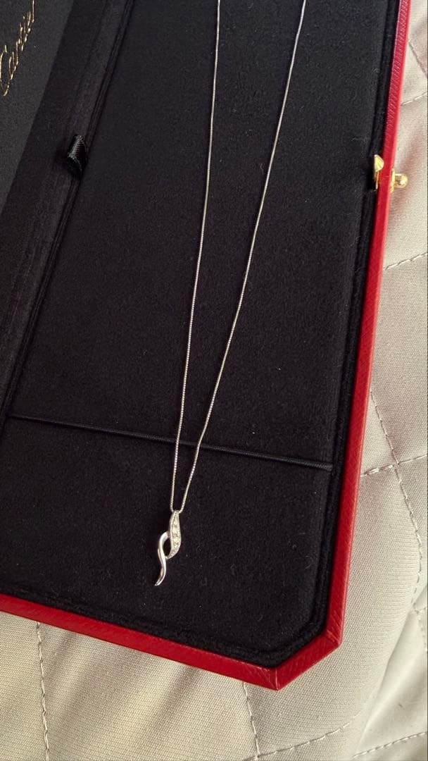 K18ホワイトゴールドダイヤネックレス0.05