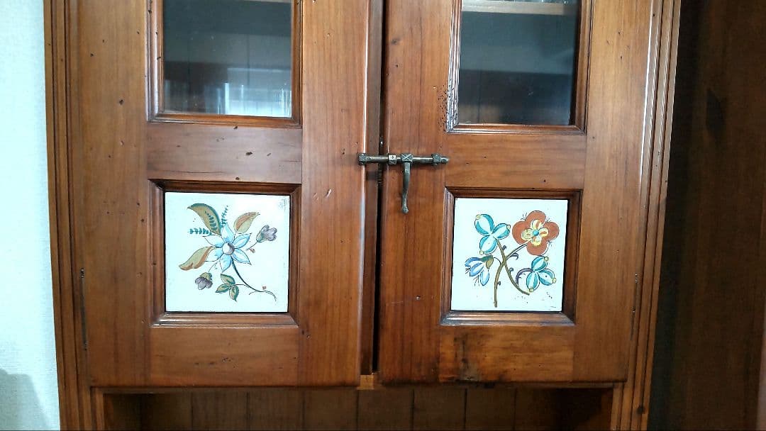 【送料込み】アクタス バレンシア カップボード 食器棚 スペイン家具