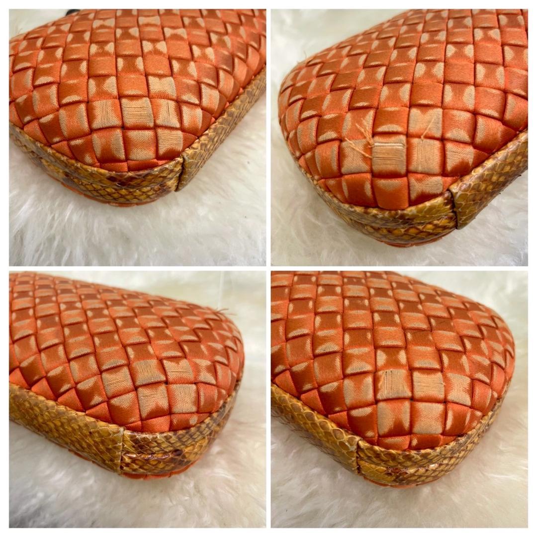 BOTTEGA VENETA　ボッテガ　ノット　クラッチバック　イントレチャート