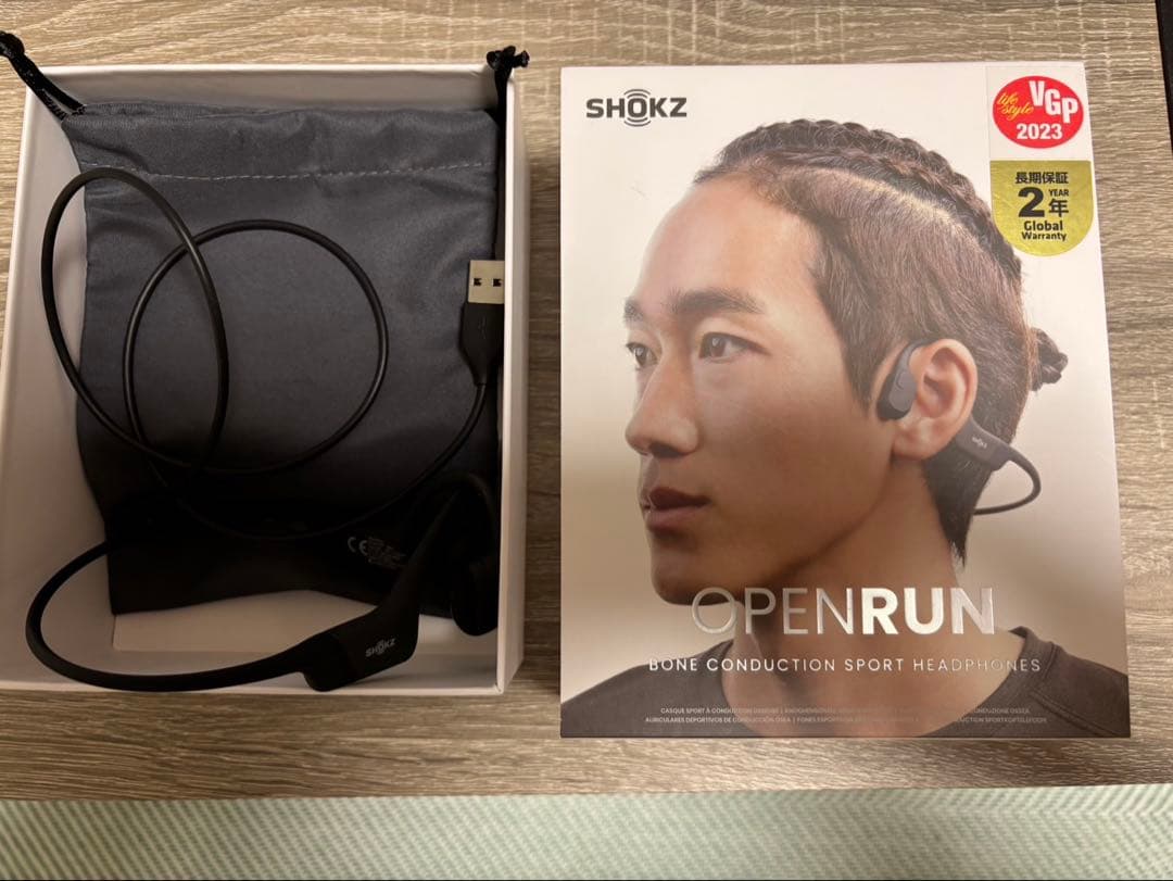 SHOKZ OPENRUN 骨伝導イヤホン ブラック　美品