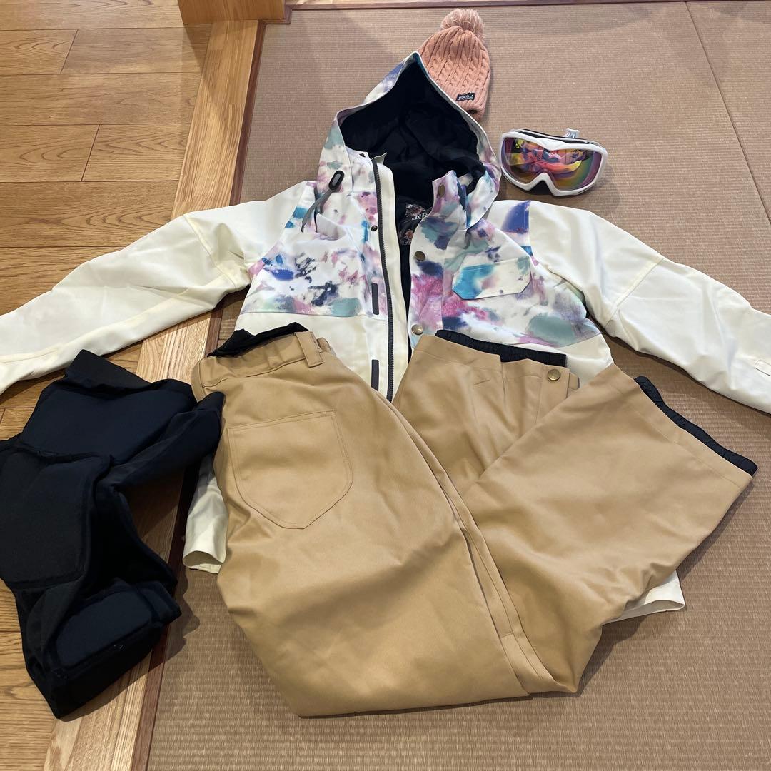 スノーボードウェア　セット　ニット帽　ゴーグル　レギンス　Mサイズ
