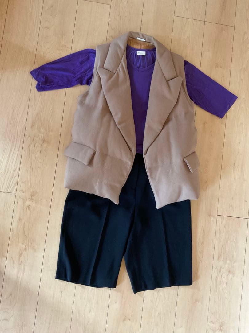 ベージュノースリーブベストウエストリボン付き