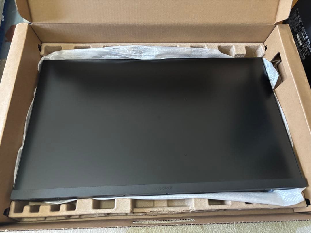 KOORUI 24インチ ゲーミングモニター