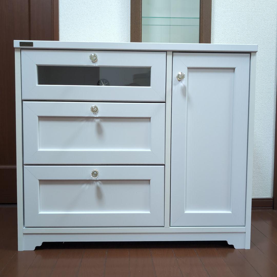 ホワイトキャビネット 3引き出し クリスタル取っ手