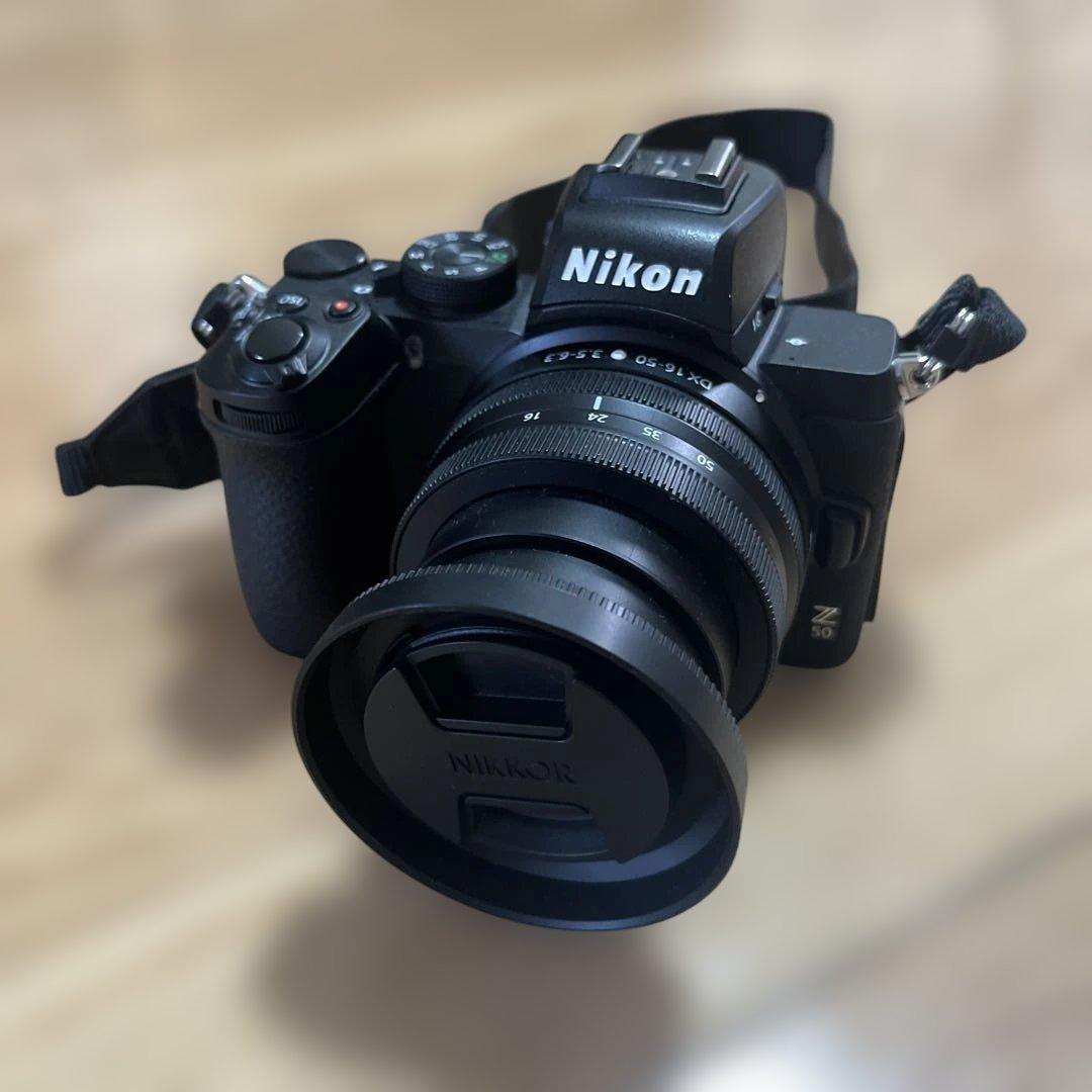 Nikon Z50 ミラーレス一眼レフカメラ レンズ付き