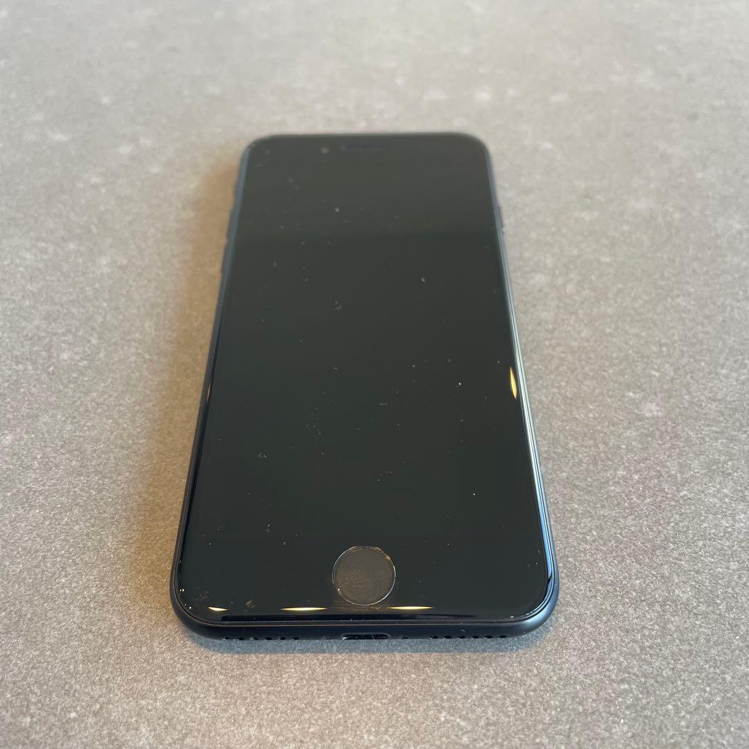 ② 【動作確認済】iPhoneSE（第2世代） 64GB 本体
