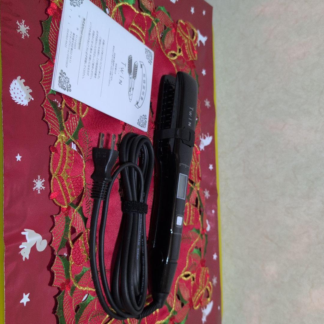 Twin ブラシヘアアイロン ブラック