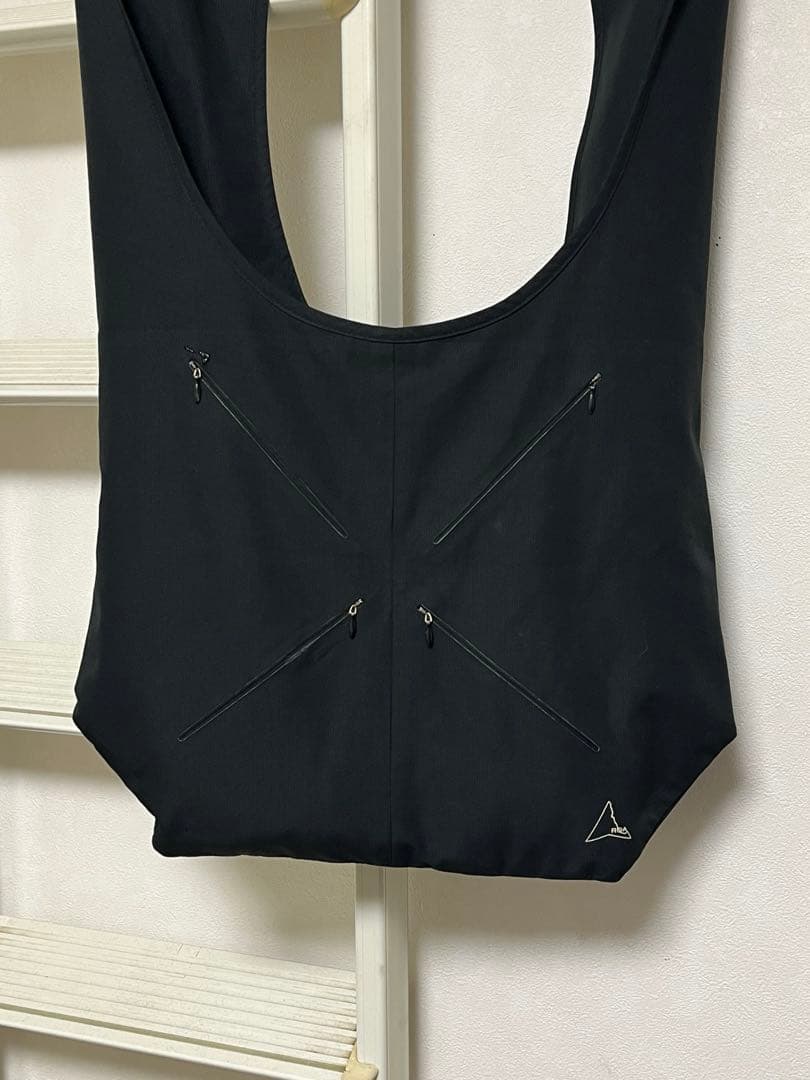 あ*よ様 ROA HIKING CROSS ZIP SHOULDER BAG