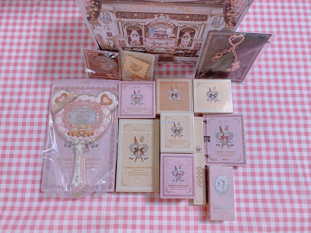 【未使用】フラワーノーズ　スウィーティーベアコレクション　豪華13点ピンクセット