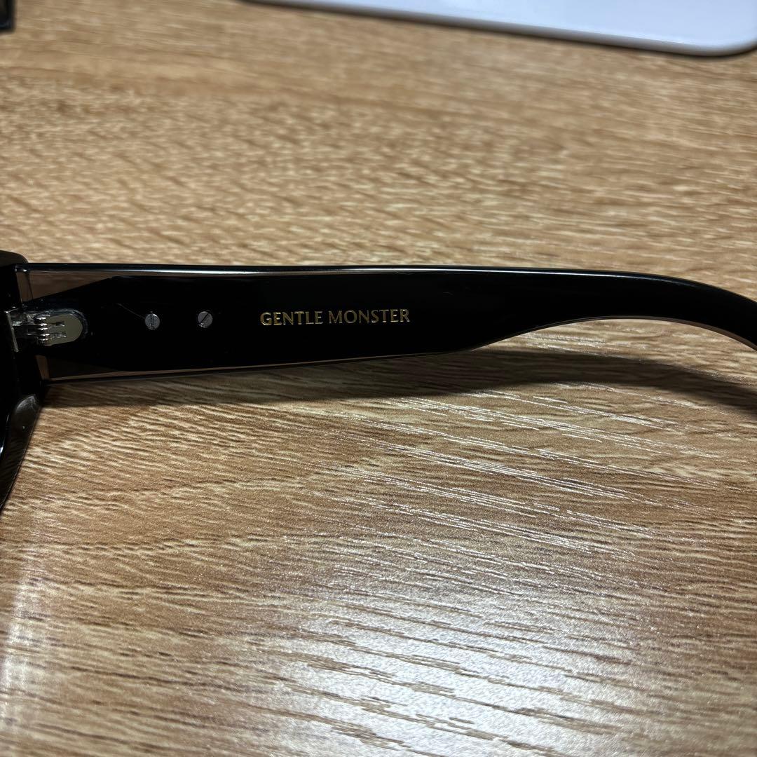 GENTLE MONSTER VENOM サングラス