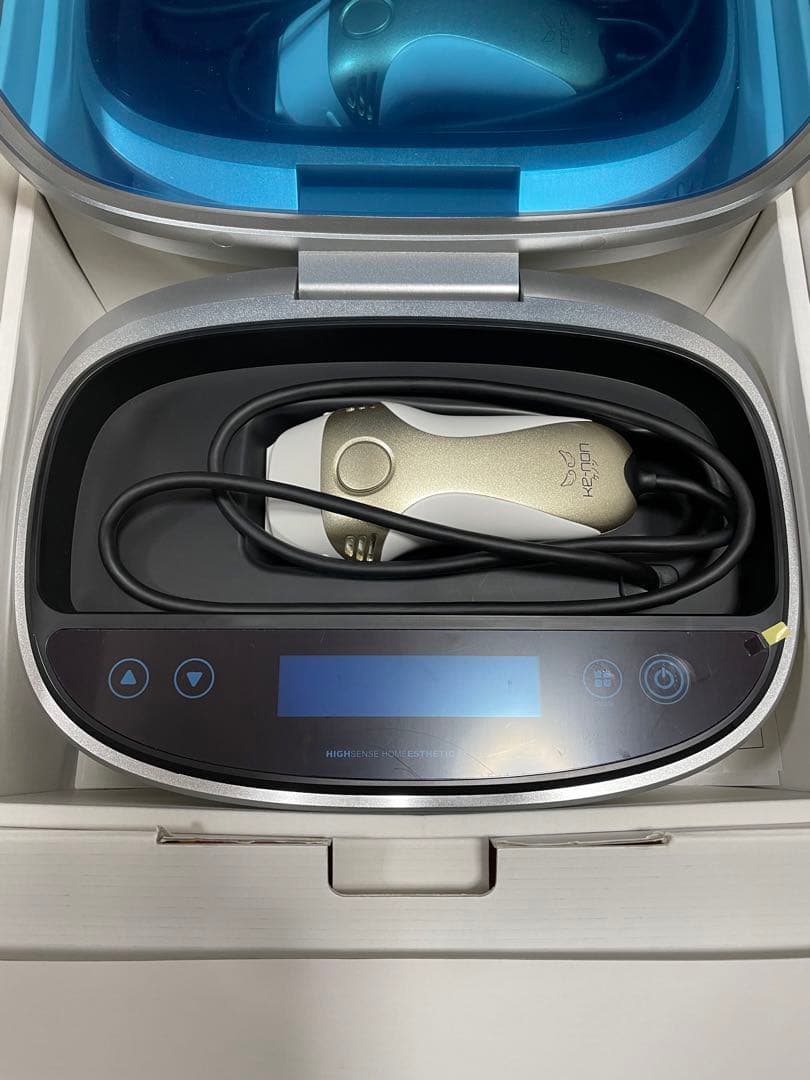 ケノン　シャンパンゴールド　脱毛器