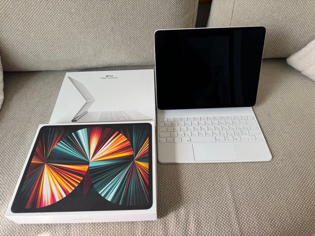 Apple iPad Pro 12.9 第5世代　Magic Keyboard