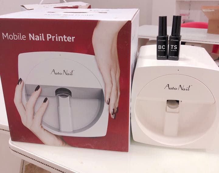 オートネイル　ラビット