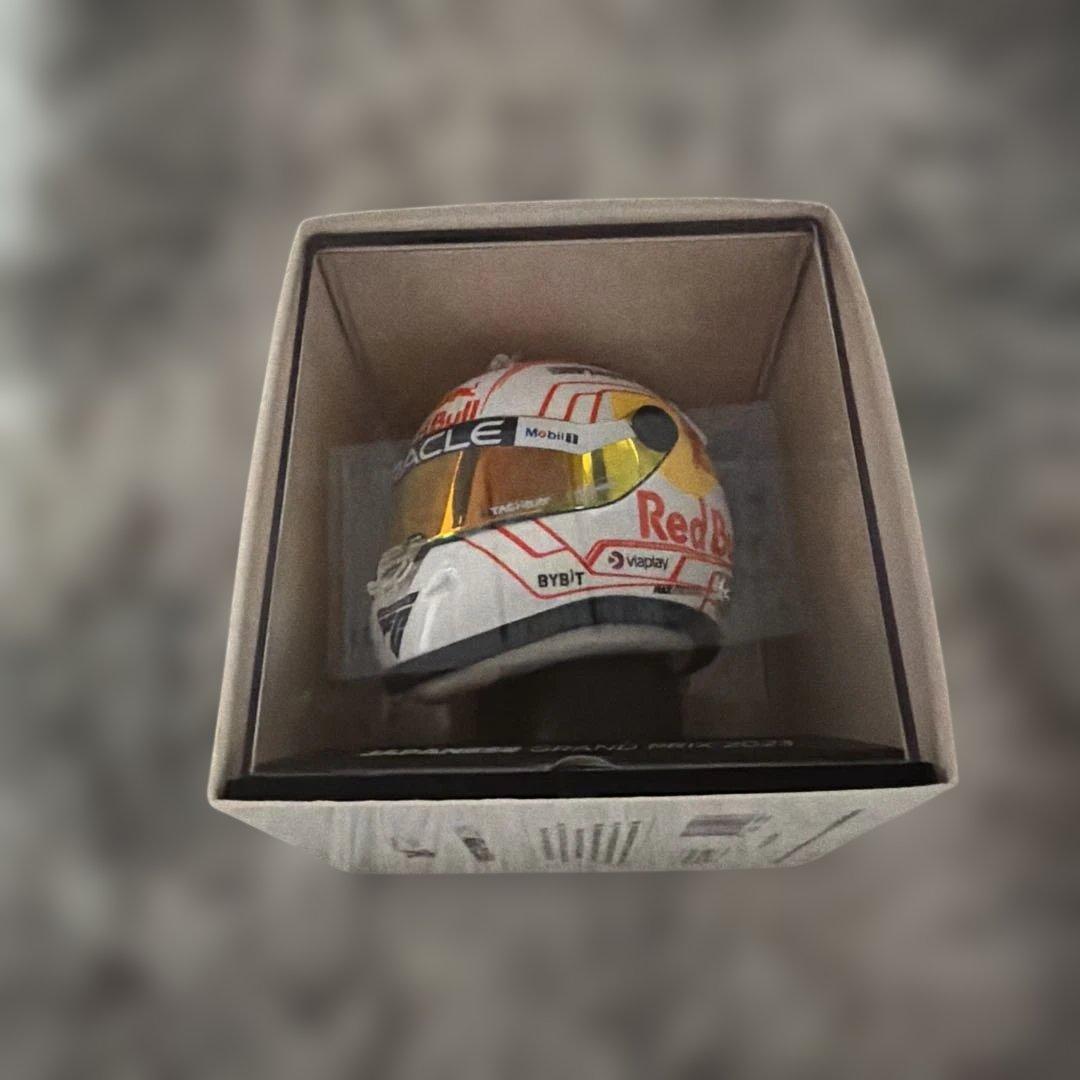 d*2様 マックス・フェルスタッペン 1/4ヘルメット 2023 日本GP