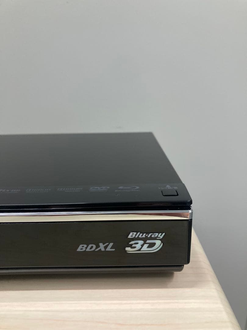 かなり綺麗　1TB リモコンも美品　シャープ　AQUOS BD-HDW 80