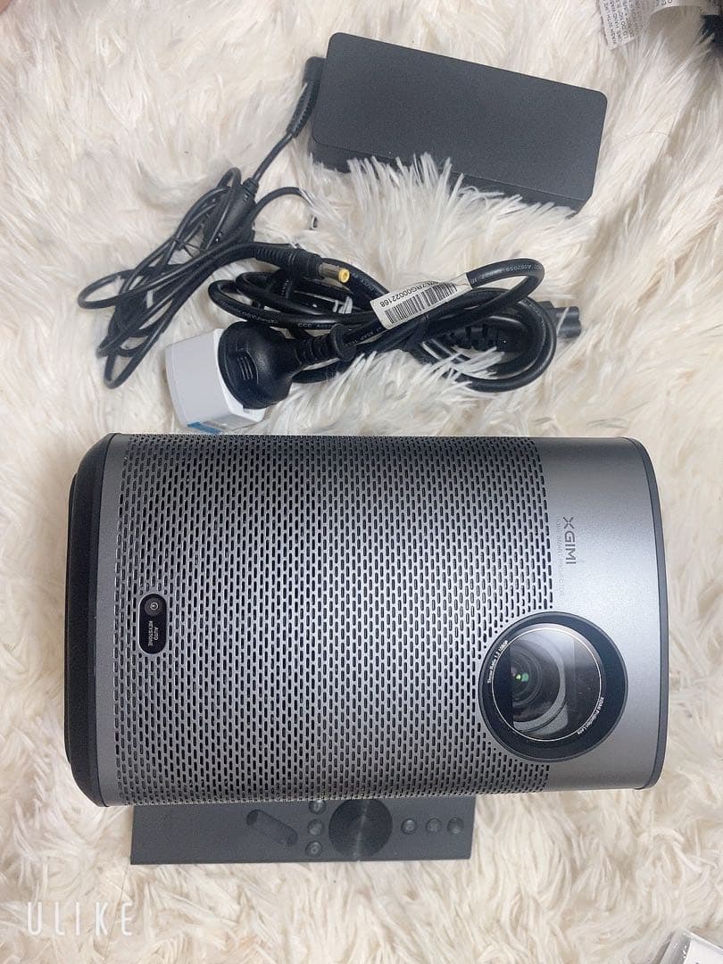 XGIMI Halo モバイルプロジェクター