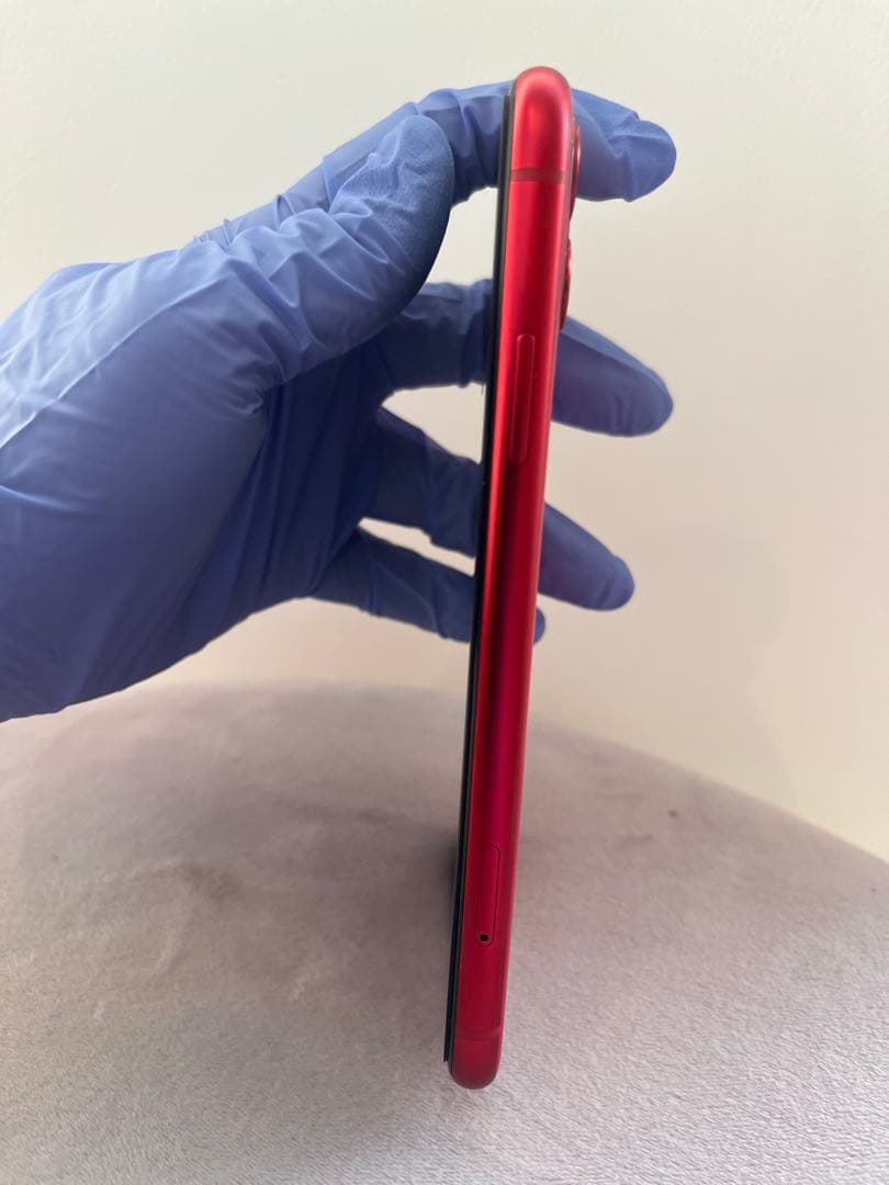 Apple iPhone 11 レッド　64GB