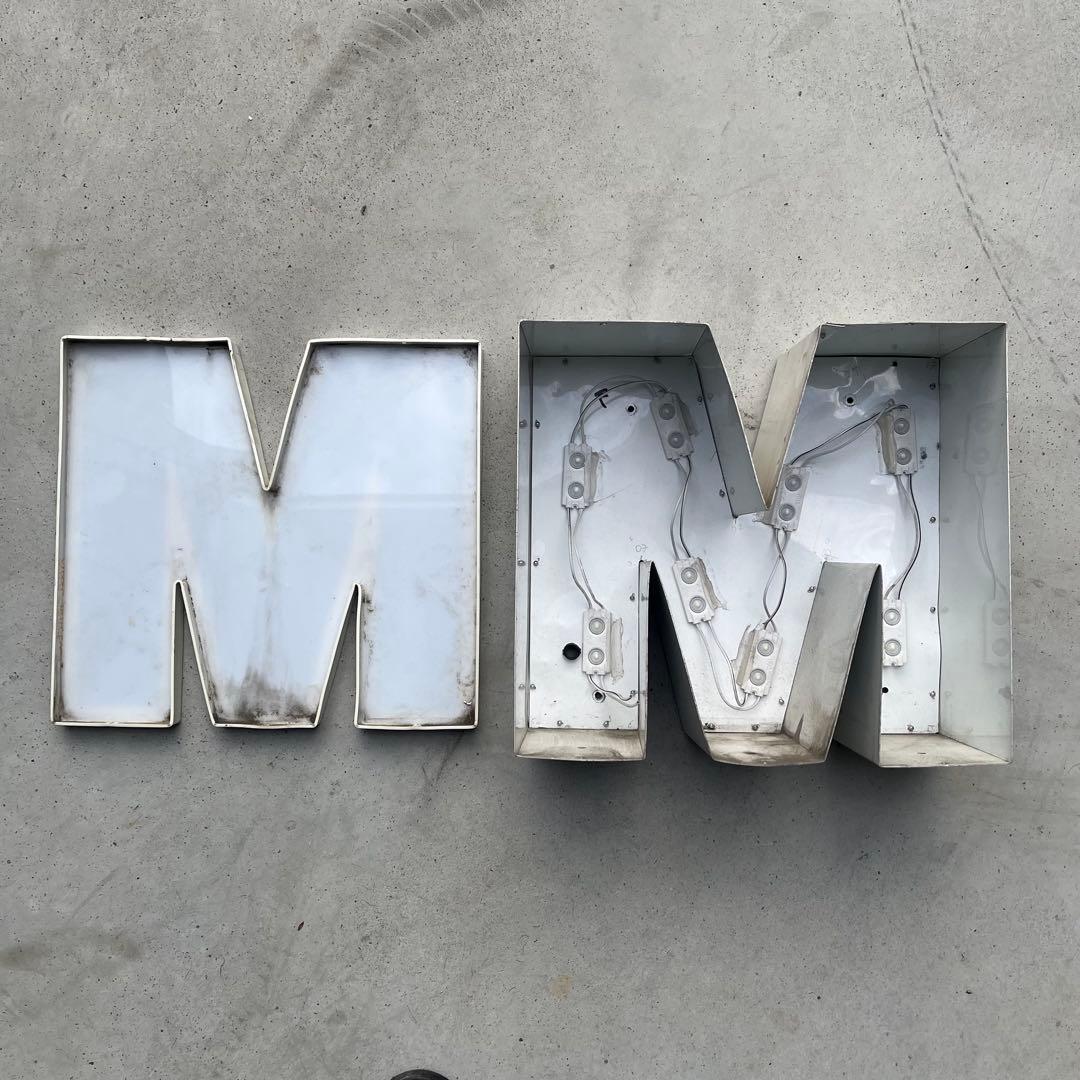 M 看板 アルファベット レターサイン 文字 アメリカ ビンテージ アンティーク