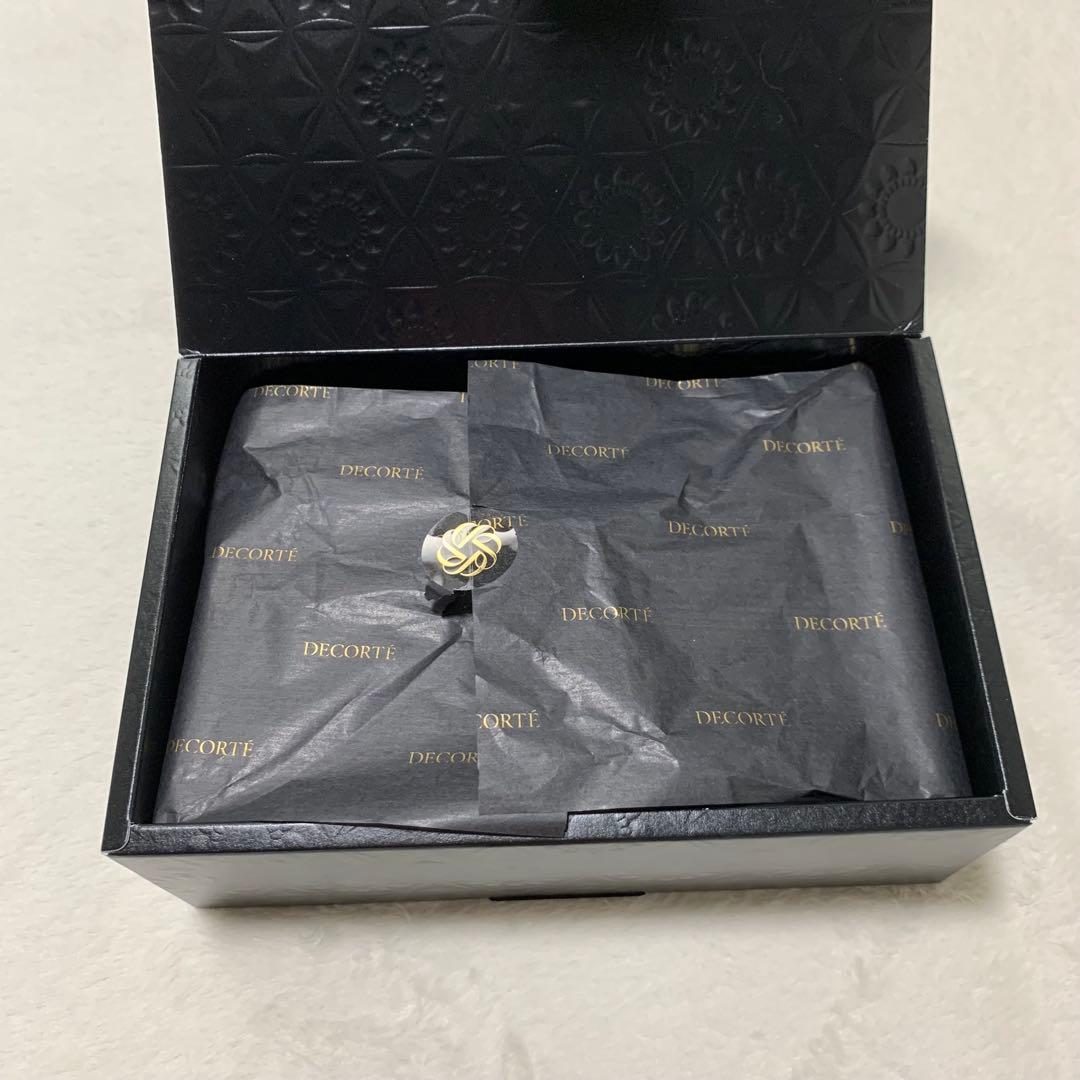 デコルテ ブースティングトリートメントヘアセラム&リプレニッシュヘアエッセンス