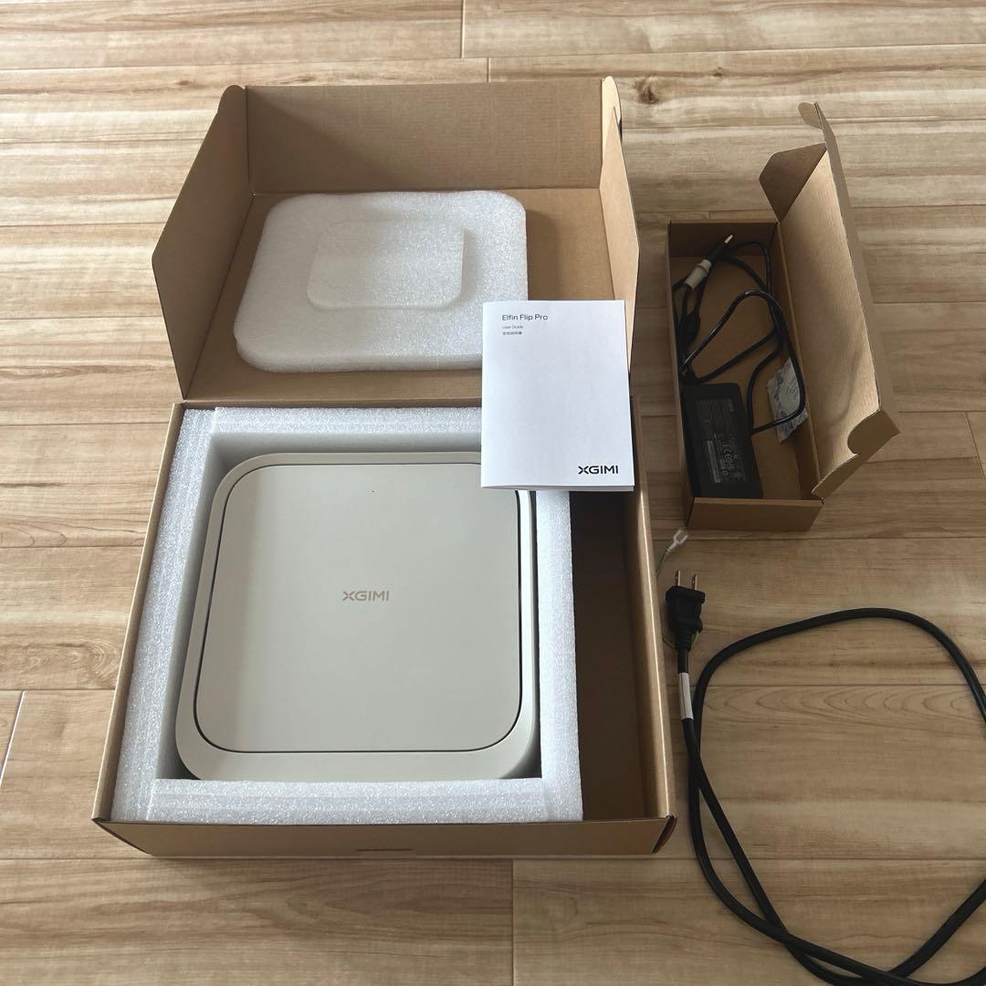 【美品】XGIMI Elfin Flip Pro プロジェクター 箱&取扱説明書