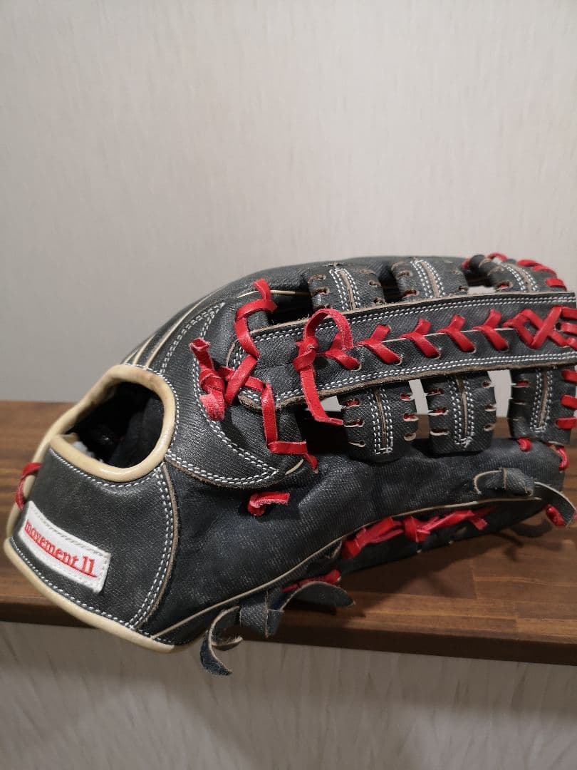 【プロフィール必読】movement 軟式 外野手用 4本指