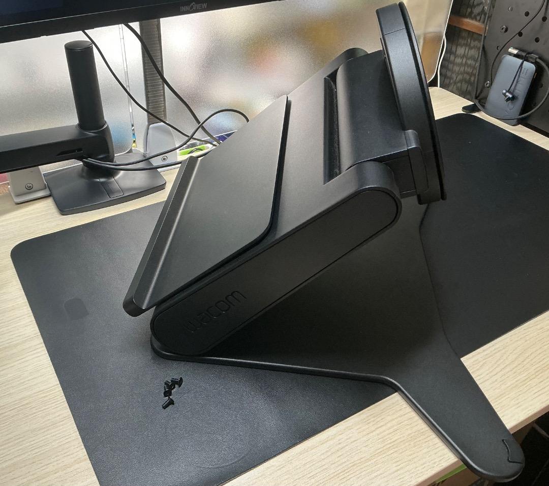 Wacom Cintiq Pro 22 調節可能スタンド